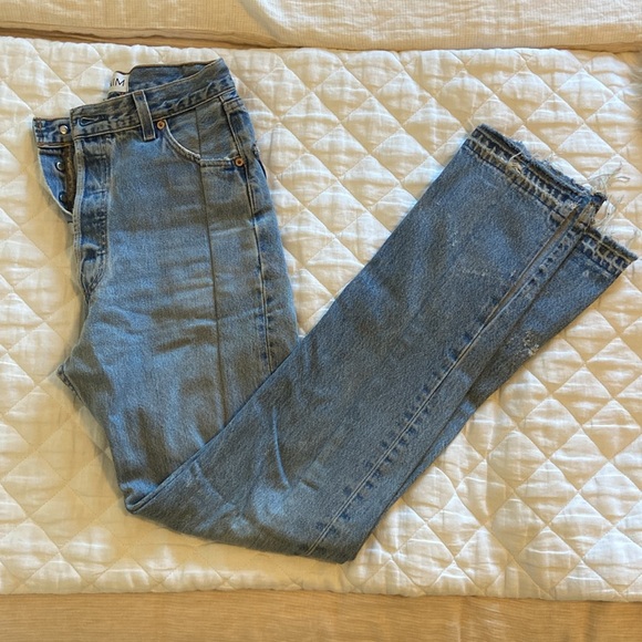 EB DENIM vintage Levi’s jeans - unraveled jeans (as seen on Hailey Bieber) - Picture 4 of 15
